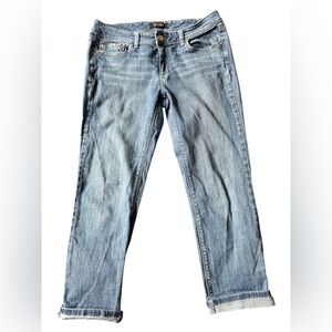 White House | Black Market “Blanc” Women’s Jeans | Size 8 | Cropped&Embellished